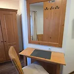 Muehldorfer Hof بيت ضيافة التوتينغ