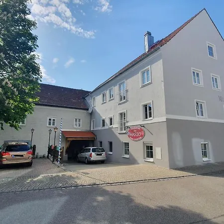 Πανσιόν Muehldorfer Hof 3*